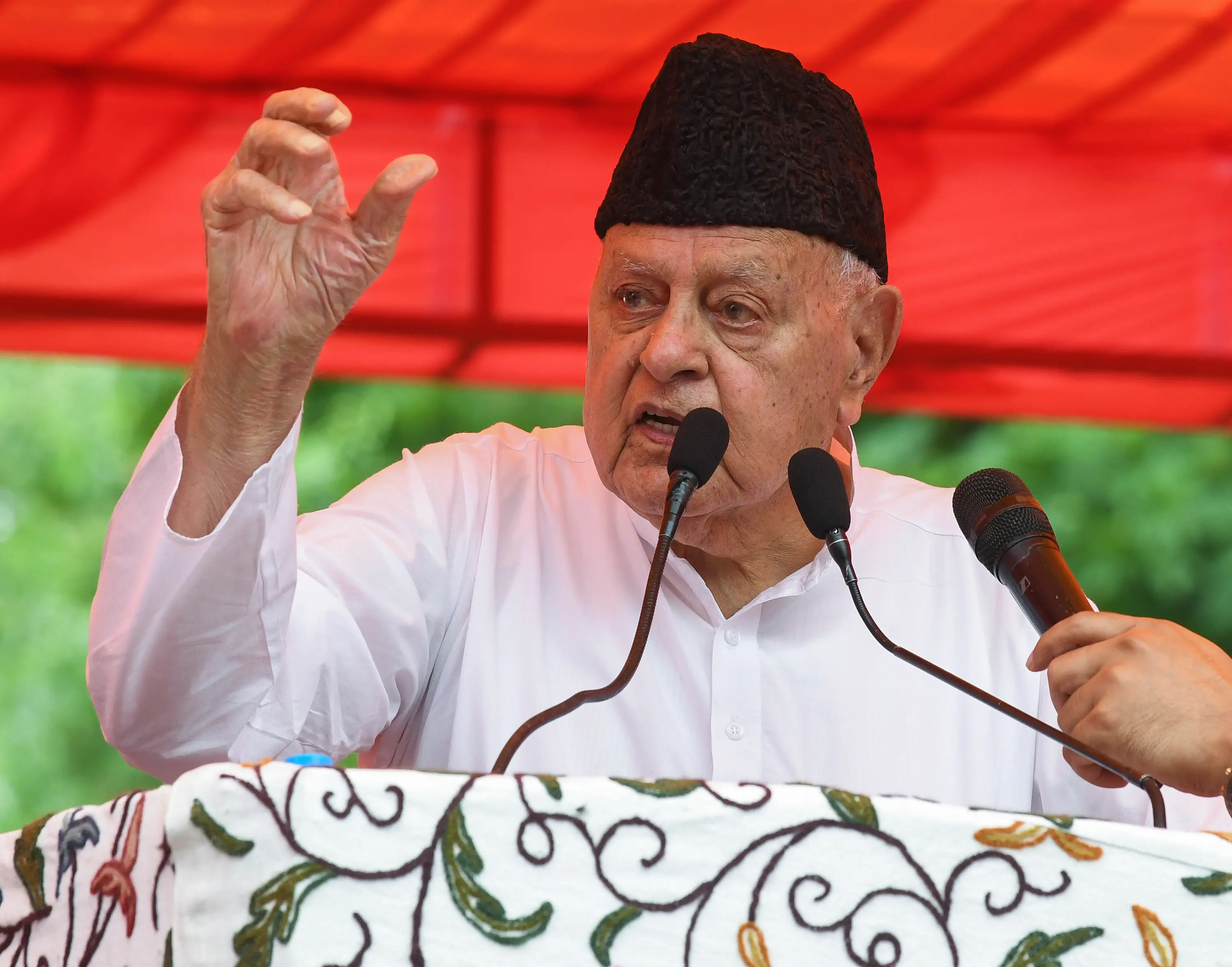 'Whenever we ask for statehood': Farooq Abdullah questions timing of Kulgam migrant killings, BJP hits back