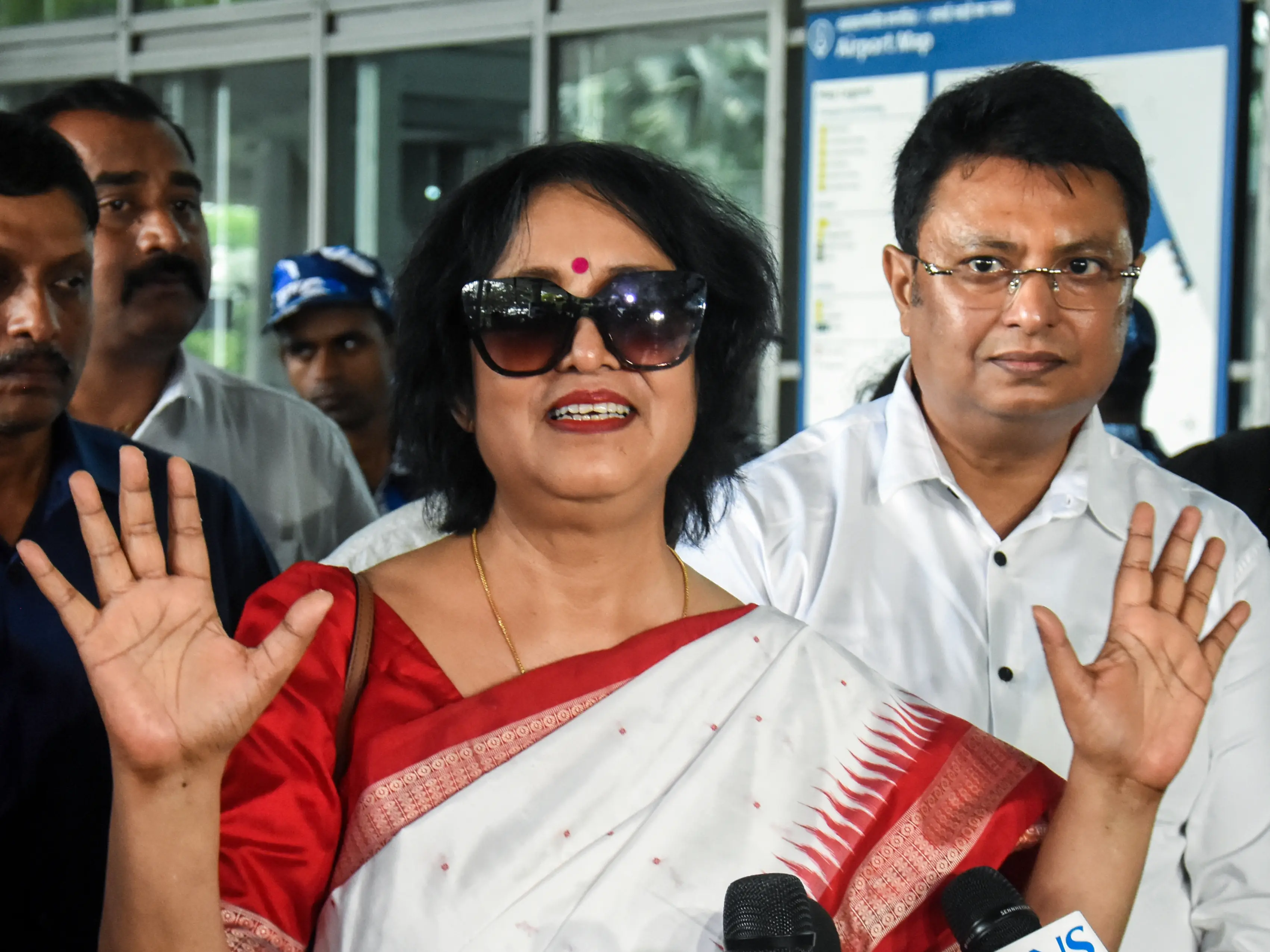 'Days of threat culture over': Bengal CM assures safety as Taslima Nasreen returns after 19 years 'Days of threat culture over': Bengal CM assures safety as Taslima Nasreen returns after 19 years