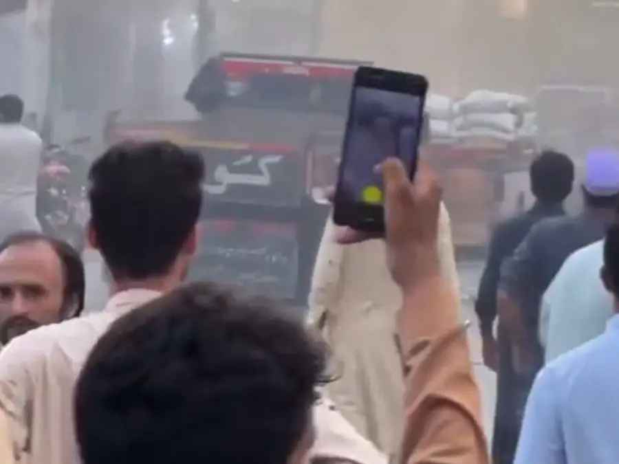 Video shows moment suicide bomber struck anti-militancy rally in Pakistan, killing 19 people
