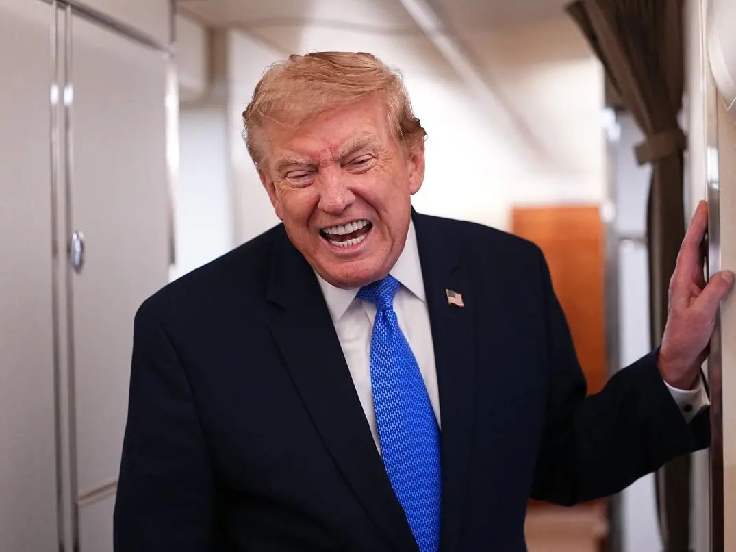 Trump goes 'bing bing bing' 11 times within 5 seconds at Iran war briefing Trump goes 'bing bing bing' 11 times within 5 seconds at Iran war briefing