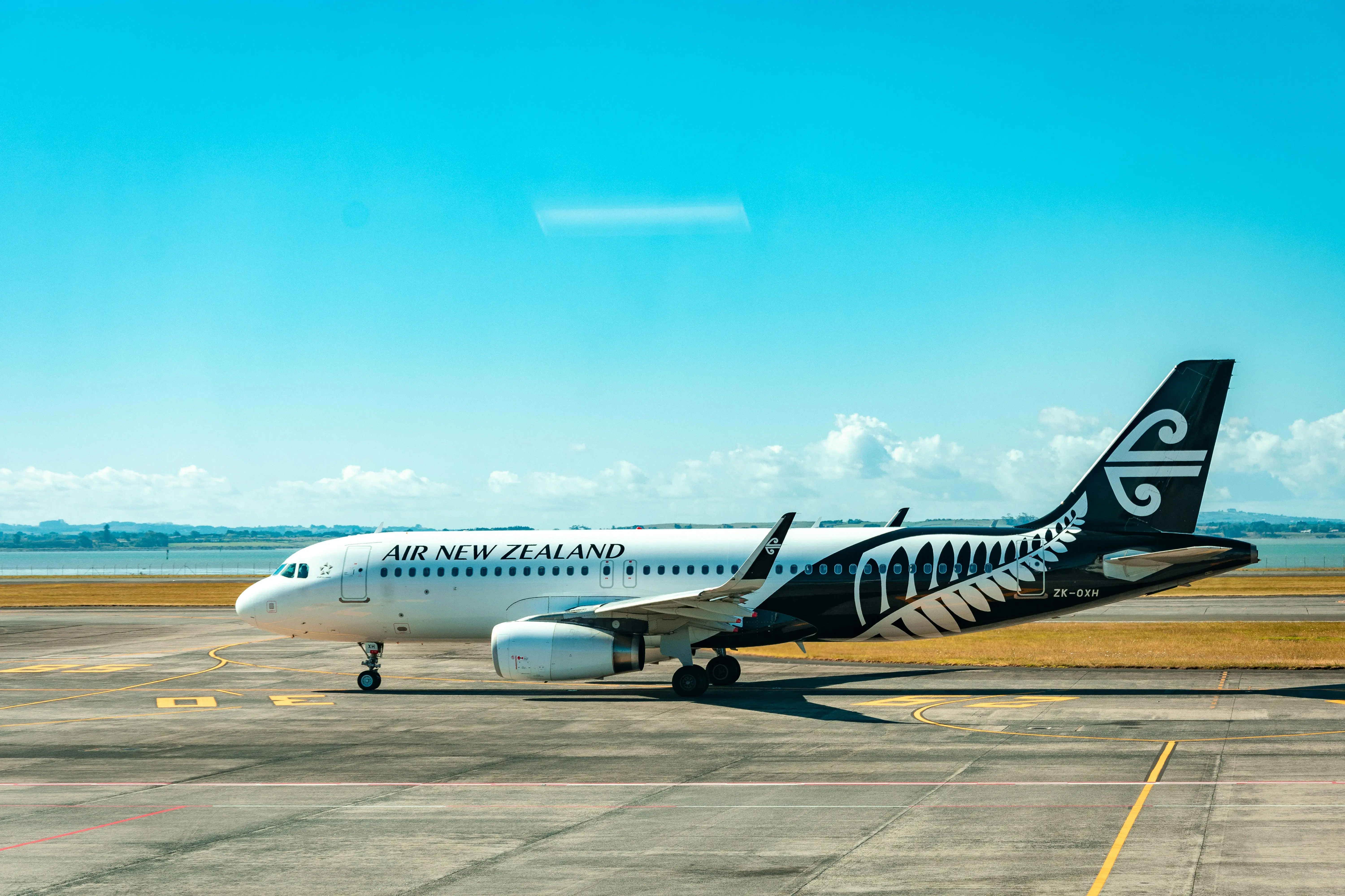 Air New Zealand: Auckland, New Zealand to New York: 17 hours and 30 minutes
