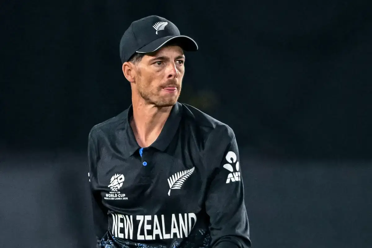 Mitchell Santner (New Zealand)