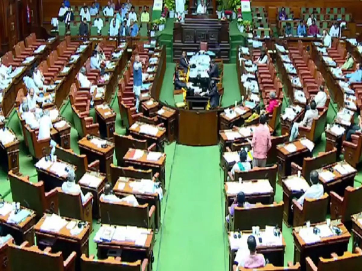 Two Congress MLAs resign over non-inclusion in Karnataka cabinet expansion