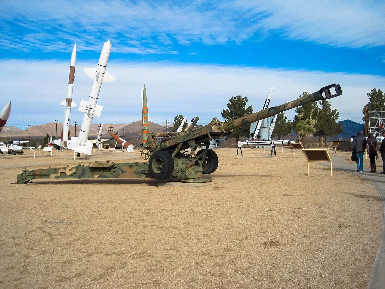 Did military GPS jamming cause a plane to crash in New Mexico? Here's what a report says