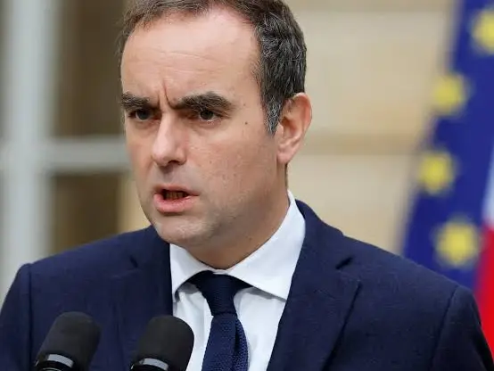 France probes alleged workplace bullying in PM's office after suicides France probes alleged workplace bullying in PM's office after suicides