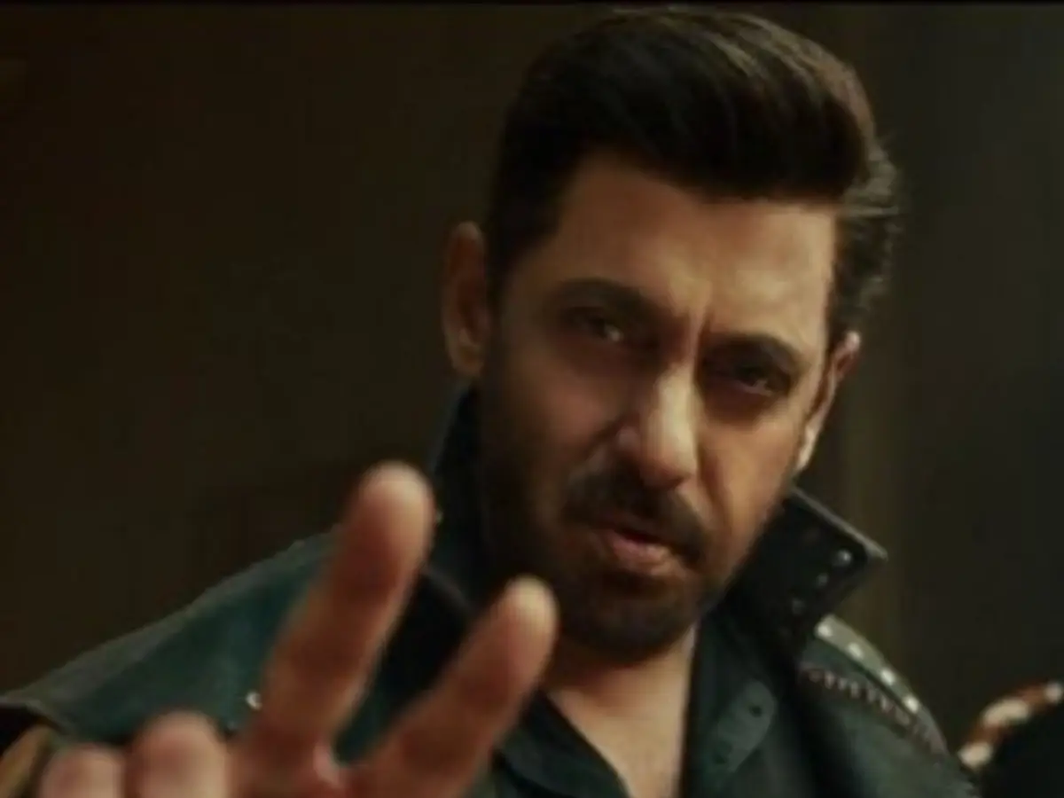 Bigg Boss 20 teaser out: Fans speculate if SRK is part of new season as host Salman Khan gives Karan Arjun reference Bigg Boss 20 teaser out: Fans speculate if SRK is part of new season as host Salman Khan gives Karan Arjun reference