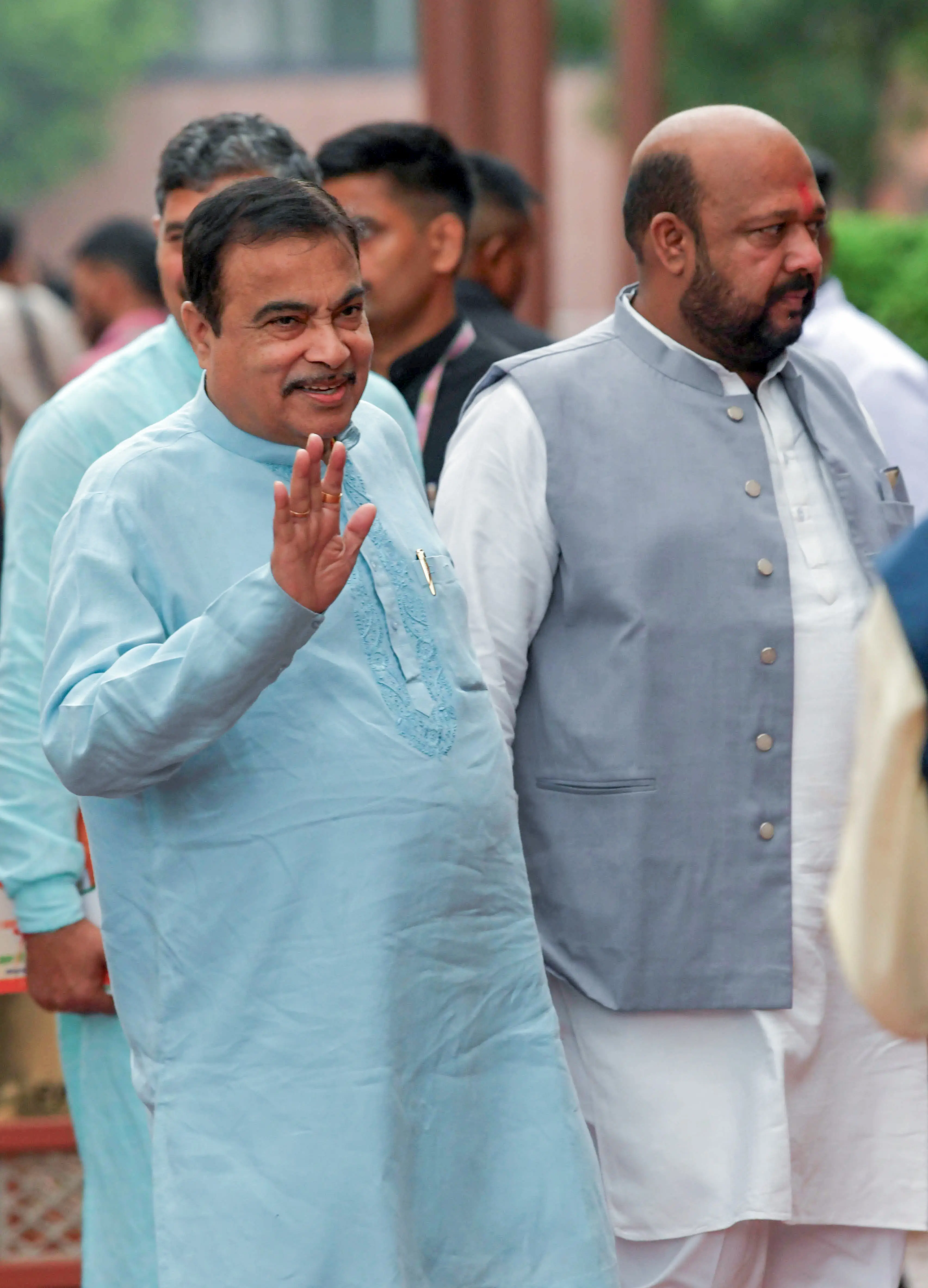 Bombay HC orders takedown of allegedly defamatory posts on Nitin Gadkari