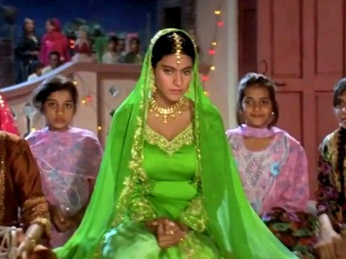 Simran's Green Mehendi Lehenga – Dilwale Dulhania Le Jayenge