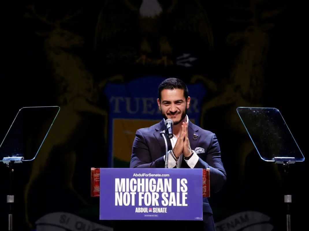 Donald Trump calls Abdul El-Sayed a 'communist loser', seeks FBI probe into Michigan primary Donald Trump calls Abdul El-Sayed a 'communist loser', seeks FBI probe into Michigan primary