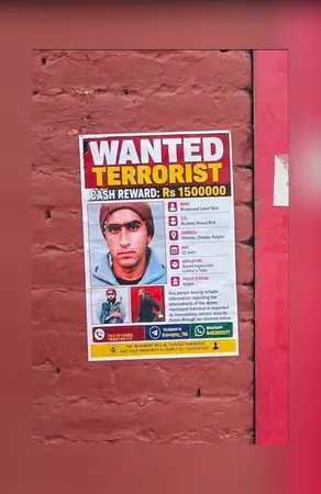 J&K Police issues new advisory for non-local labourers after recent terror attacks; ₹15 lakh reward announced for LeT terrorist J&K Police issues new advisory for non-local labourers after recent terror attacks; ₹15 lakh reward announced for LeT terrorist