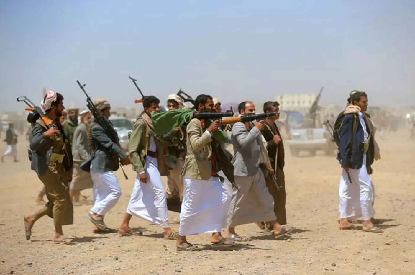 At least 30 Yemeni troops killed in Houthi missile and drone attacks; toll may go up