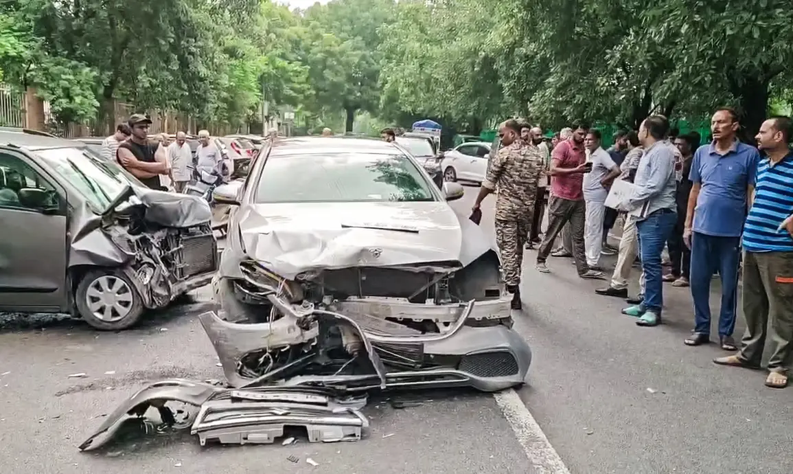 Delhi road accident: 70-year-old woman dies after Mercedes collides with WagonR