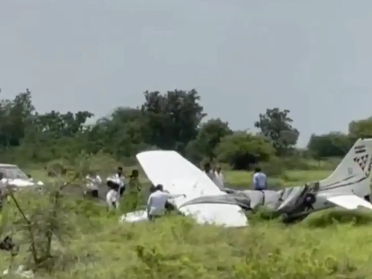 Trainer aircraft veers off runway near Baramati airstrip