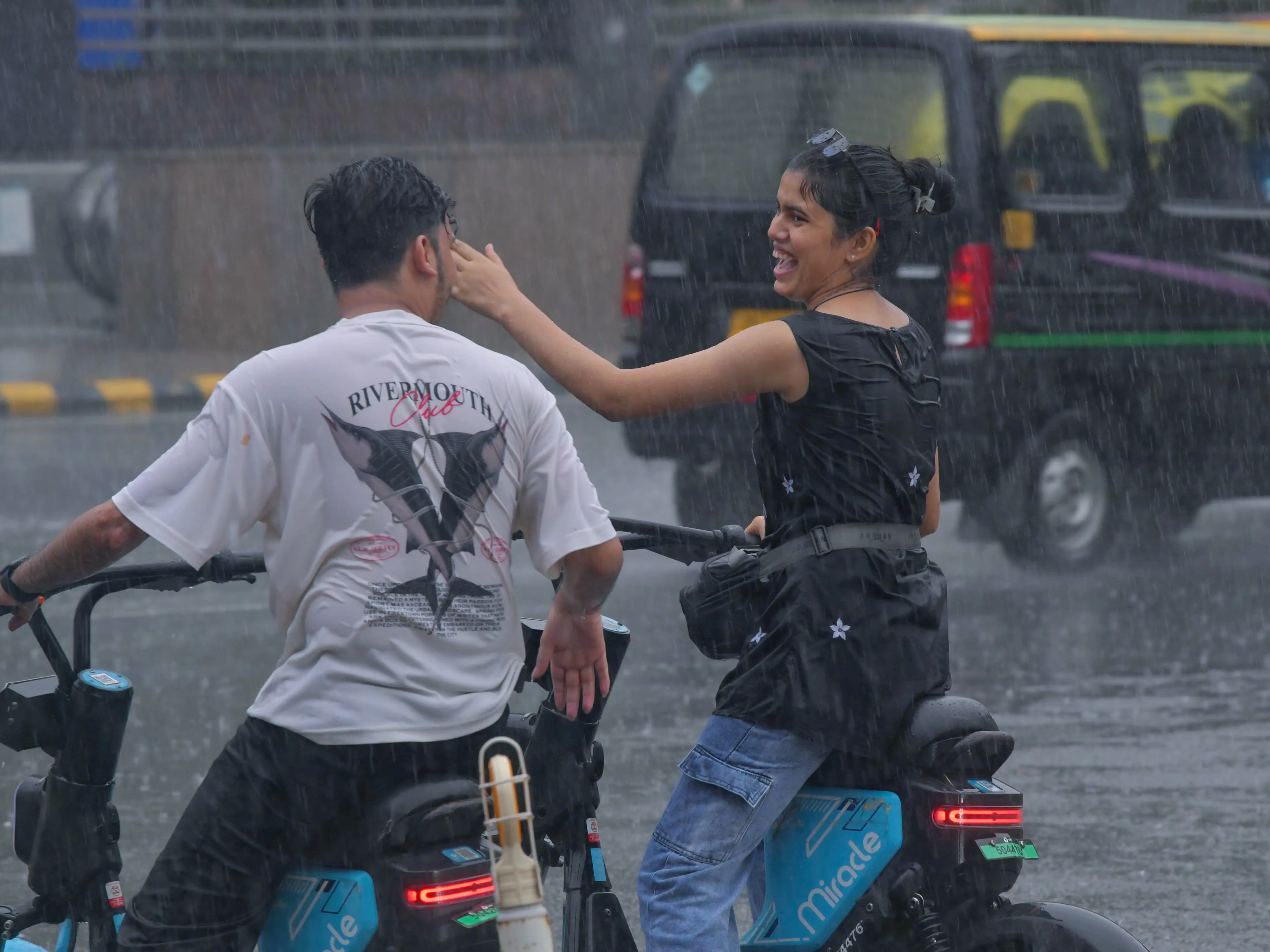 Delhi crosses August average rainfall in just 8 days, sees wettest month in 2 years: IMD Delhi crosses August average rainfall in just 8 days, sees wettest month in 2 years: IMD