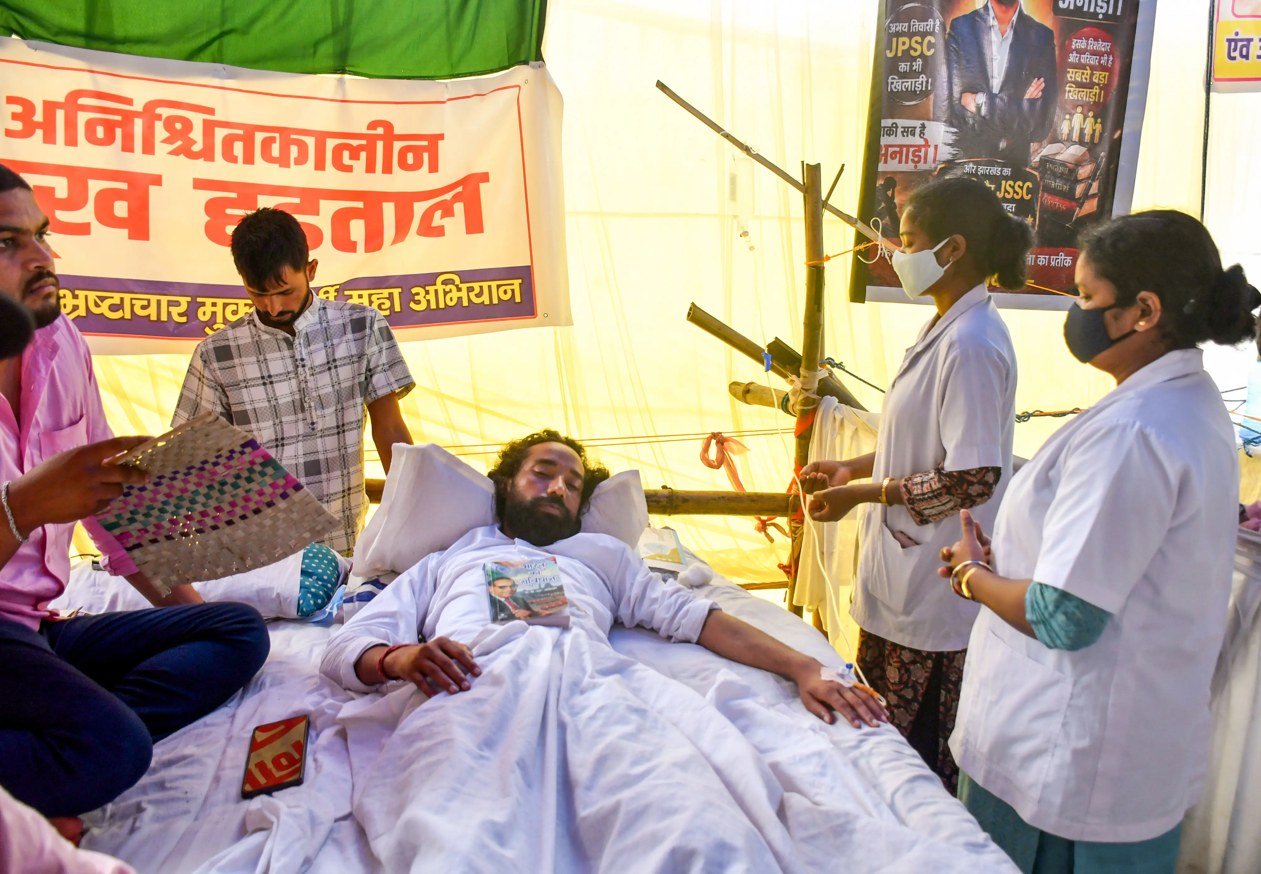 'Don't do anything like Jantar Mantar...': Devendra Nath Mahto appeals for calm as thousands join Vidhan Sabha Gherao march