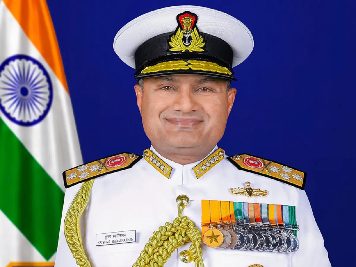 Indian Navy chief begins first foreign trip with Mauritius visit Indian Navy chief begins first foreign trip with Mauritius visit