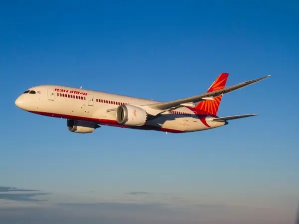 Air India A320 lost 300 ft after triple Hydraulic failures, autopilot glitch, claims report