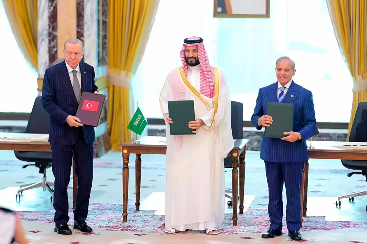 ‘Treachery of puppet rulers’: Iran’s hardline newspaper rails against Mecca defence pact, accuses Muslim leaders of abandoning Palestinians