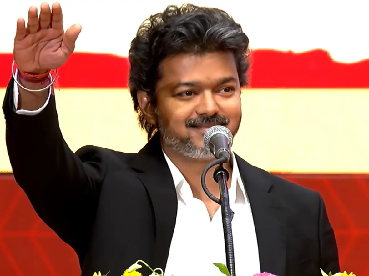 Tamil Nadu CM Vijay leads mass anti-drug pledge for school students Tamil Nadu CM Vijay leads mass anti-drug pledge for school students