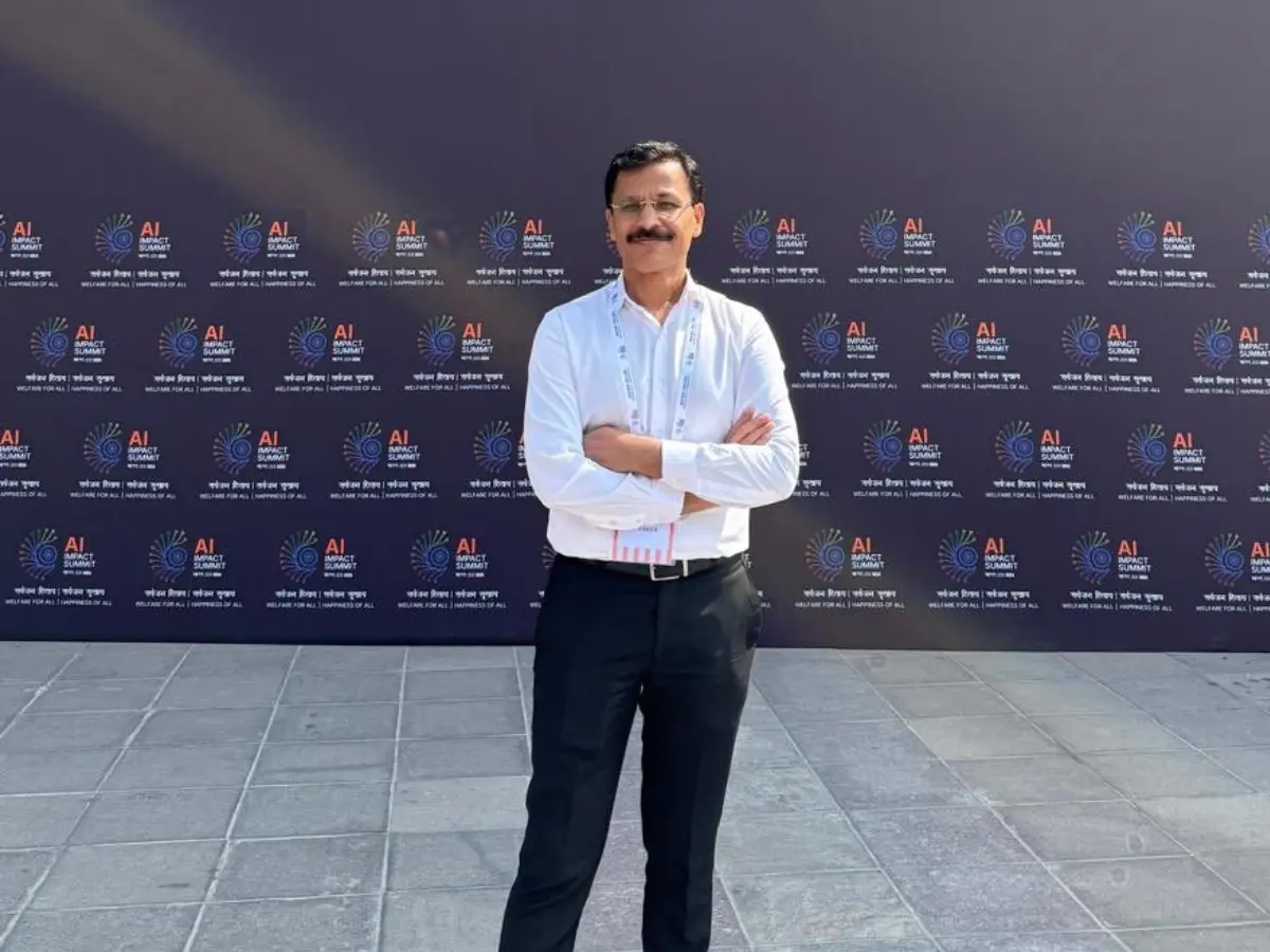 Who is Tukaram Mundhe? IAS officer gets standing ovation amid Maharashtra food crackdown | Watch Who is Tukaram Mundhe? IAS officer gets standing ovation amid Maharashtra food crackdown | Watch