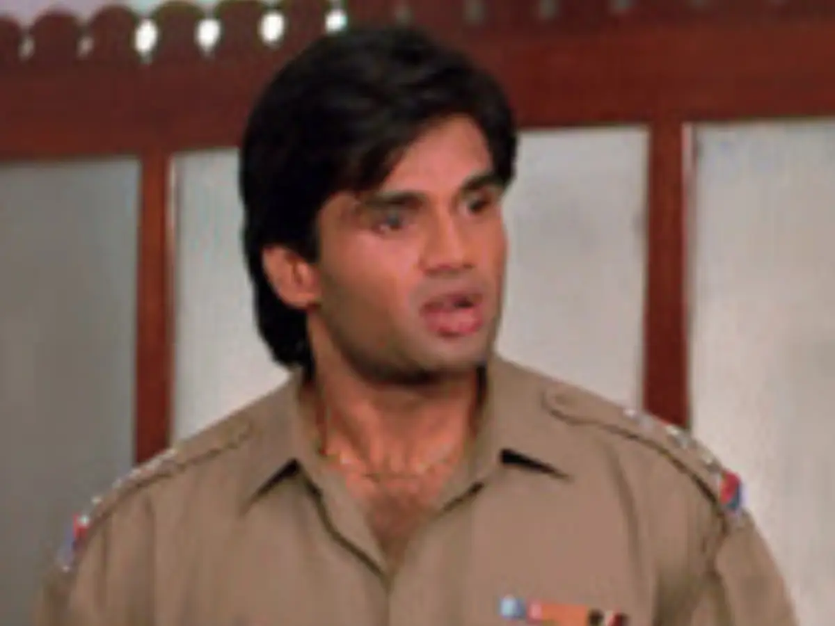Inspector Vikram Singh in Dilwale