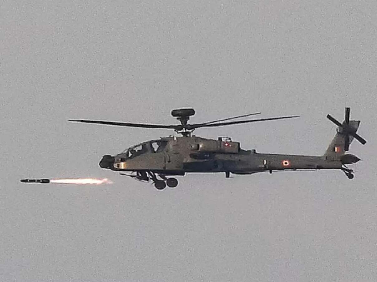 US helicopter opens fire on Panama-flagged ship ‘breaking blockade of Iran’ US helicopter opens fire on Panama-flagged ship ‘breaking blockade of Iran’