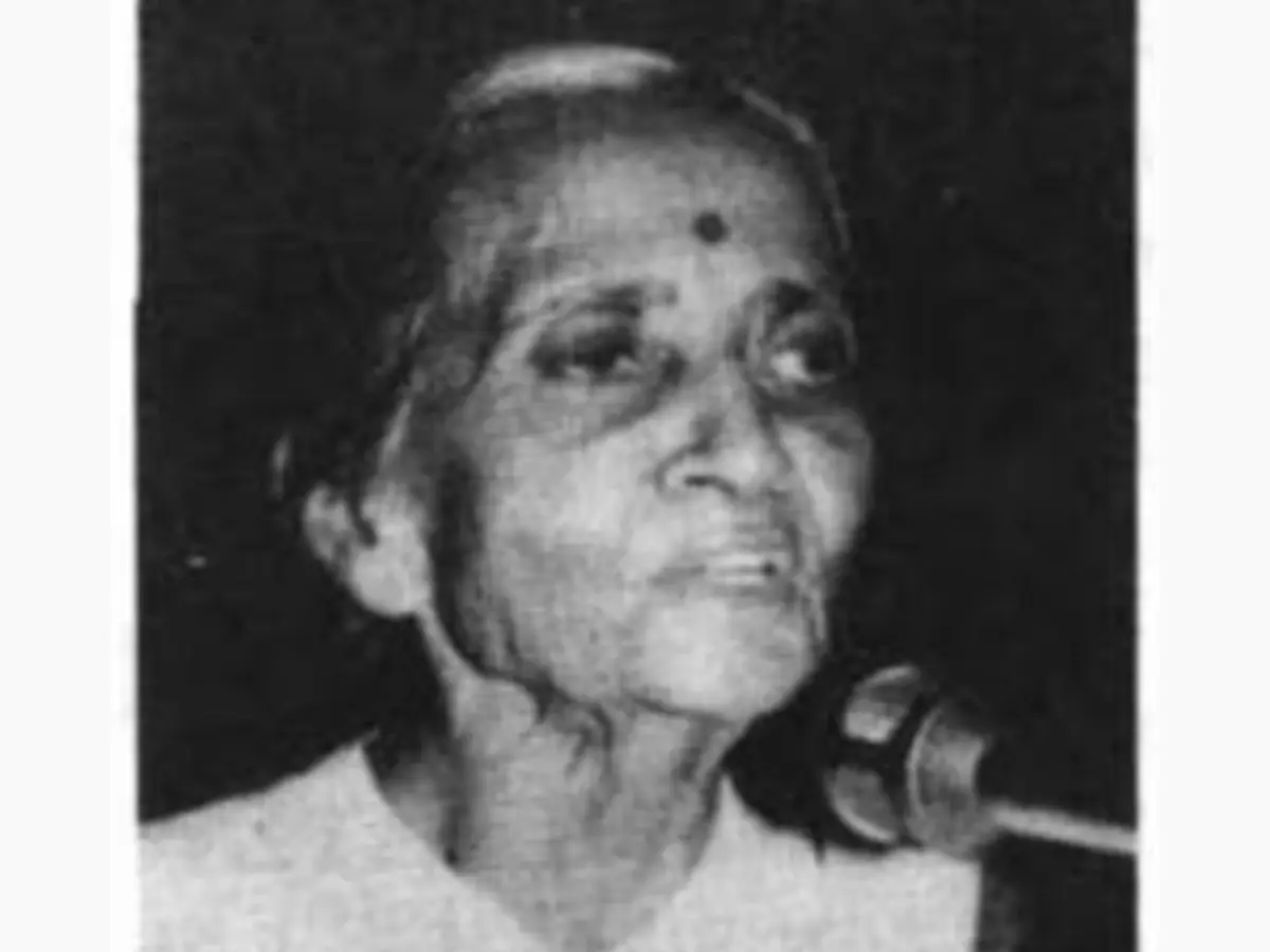 Women operated secret radio networks