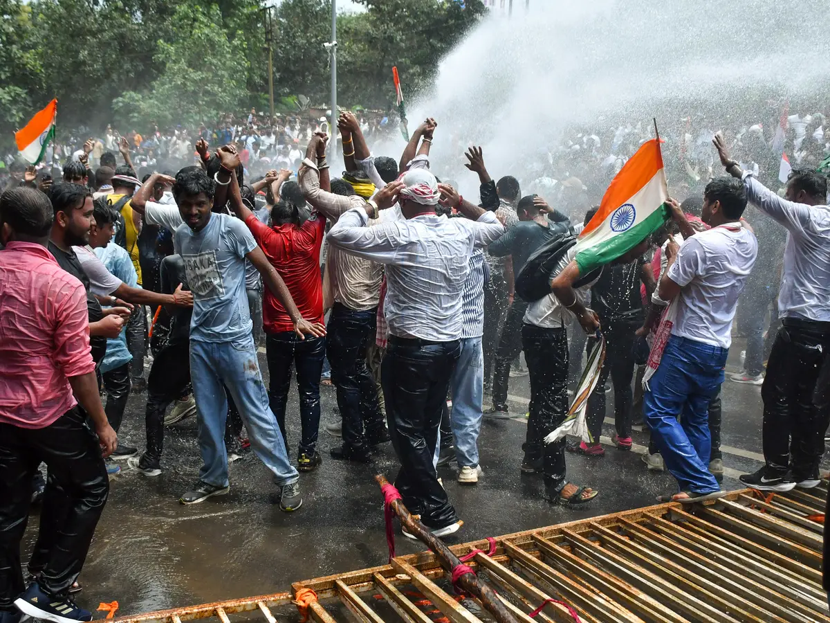 Jharkhand police book 600 protesters over Assembly march