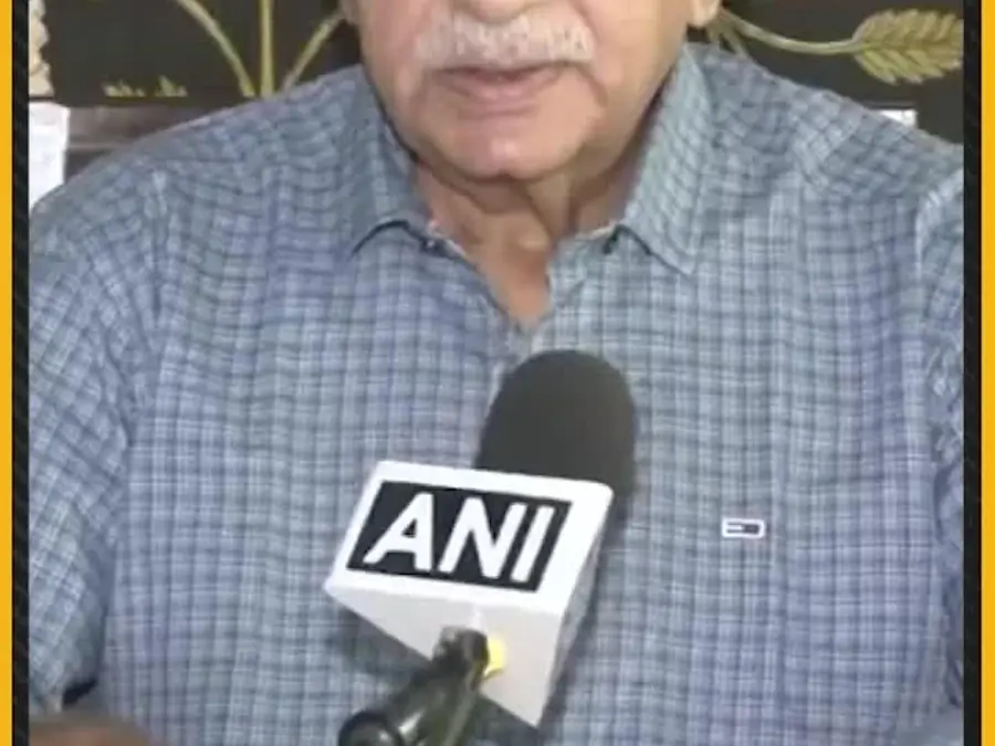 MJ Akbar Says 'Jinnah-1 Might Partition The Moon' In Swipe At Pakistan's Lunar Mission