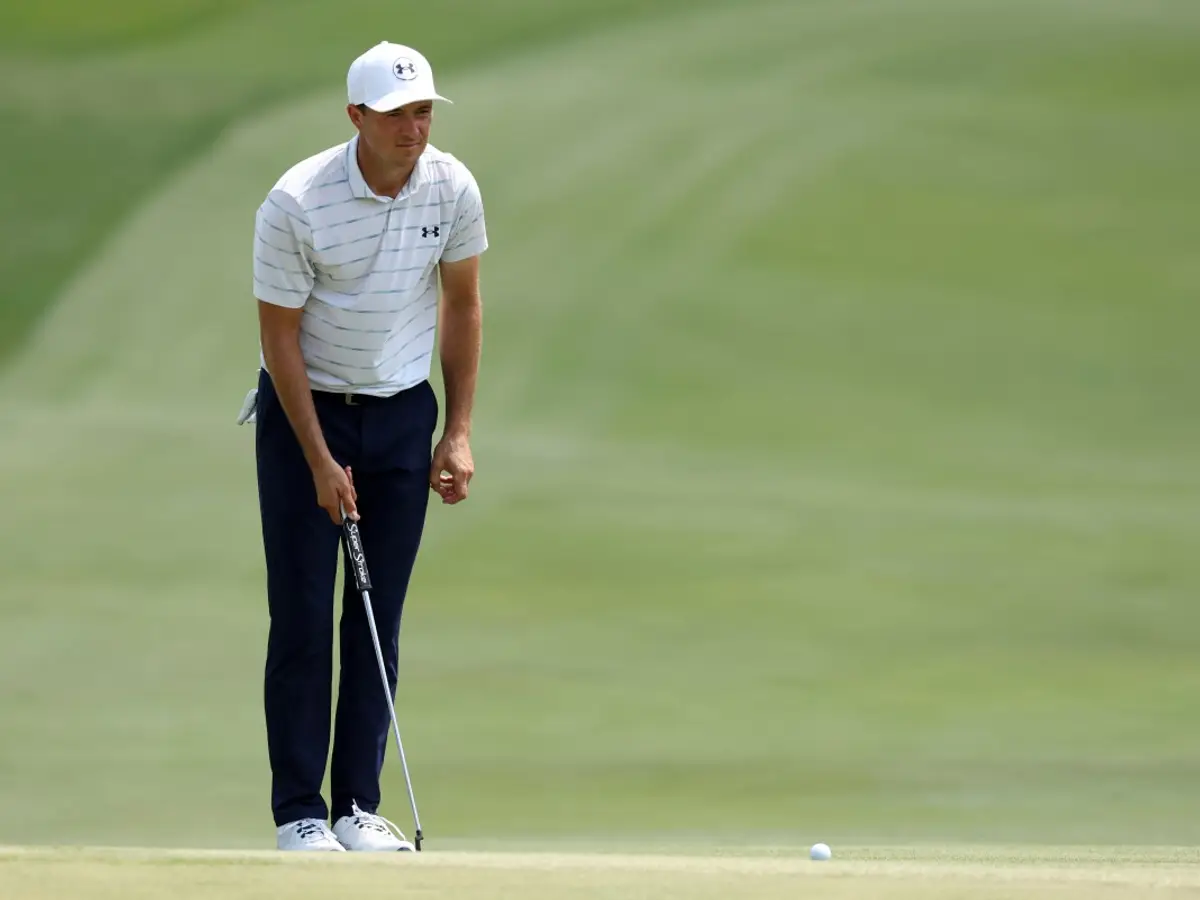 Spieth shares lead with four others at PGA playoff opener