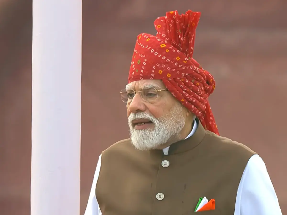 Modi: India sheds 'Fragile Five' tag, now fastest-growing major economy