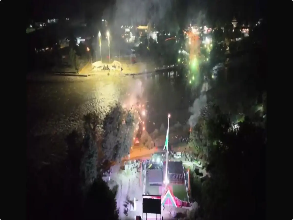 Keran witnesses historic midnight Independence Day celebration along LoC Keran witnesses historic midnight Independence Day celebration along LoC