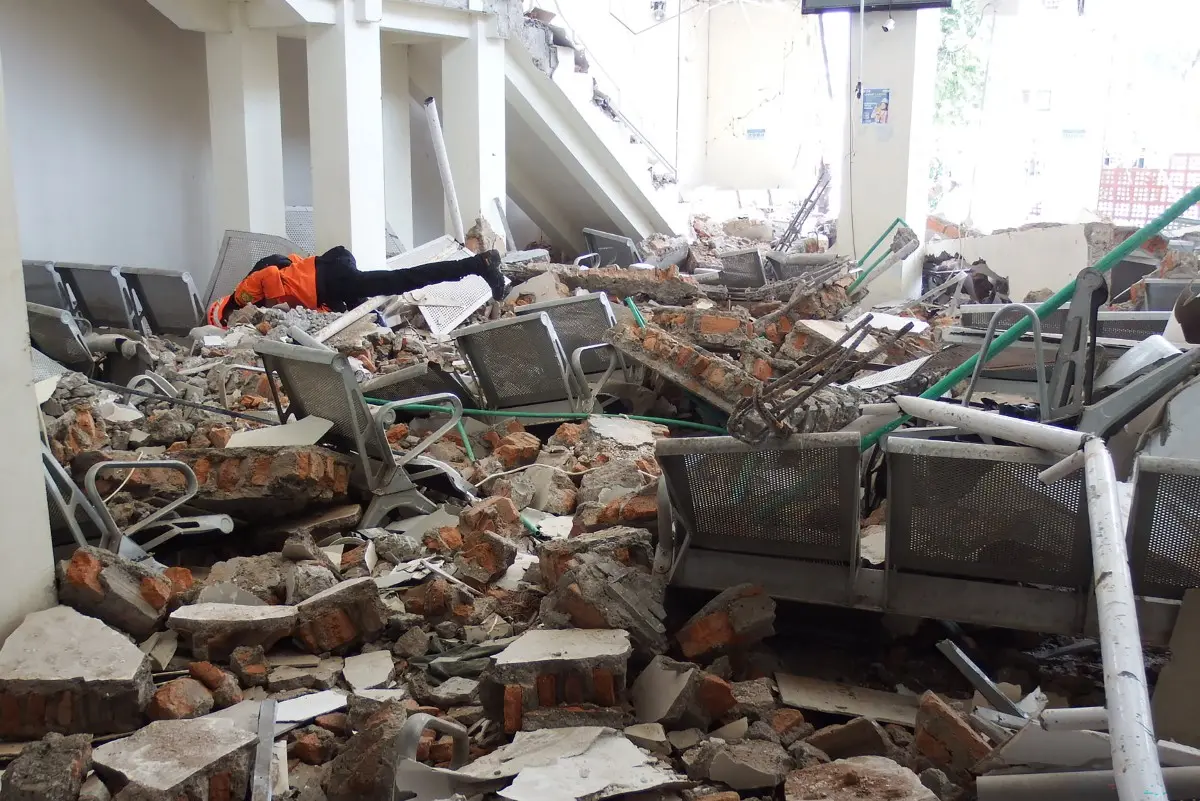 Indonesia hit by second earthquake of 6.9 magnitude as death toll reaches 38; rescue teams search Flores debris