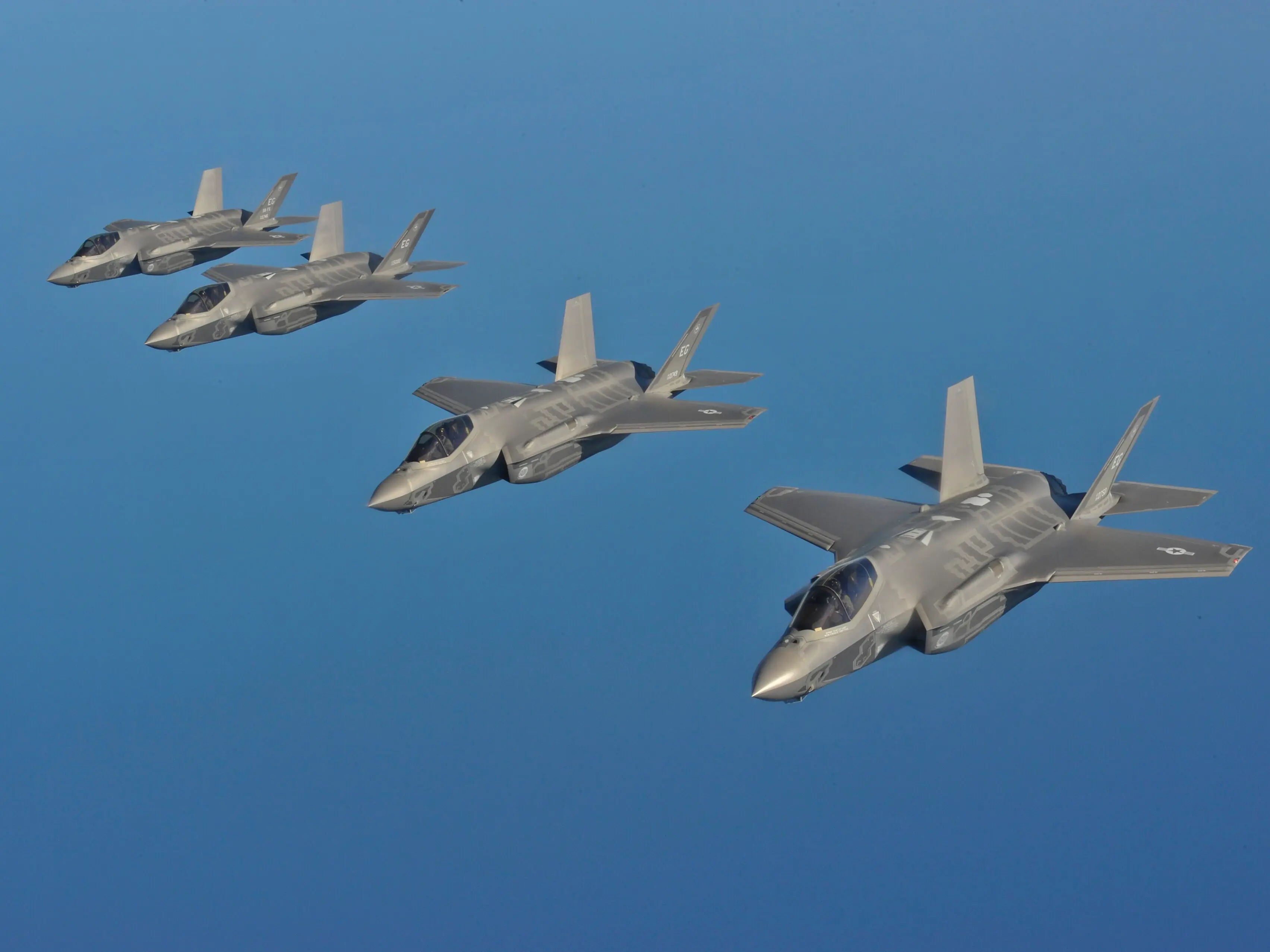 Why the F-35 relies on one pilot for complex missions