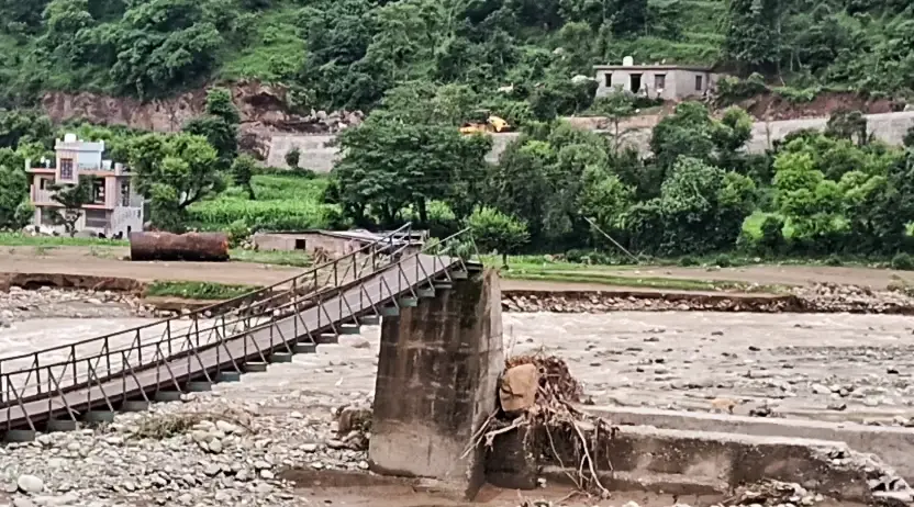 Five Army personnel missing after flash flood sweeps away camp shelters in Arunachal; four killed in landslide