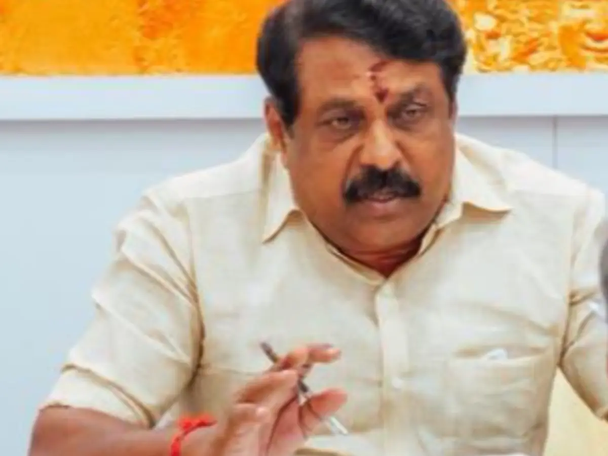 Tamil Nadu BJP Chief stirs row with 'ask you mom' comment