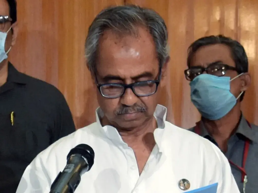 West Bengal CM orders probe as TMC MLA's death sparks political standoff between rival camps West Bengal CM orders probe as TMC MLA's death sparks political standoff between rival camps