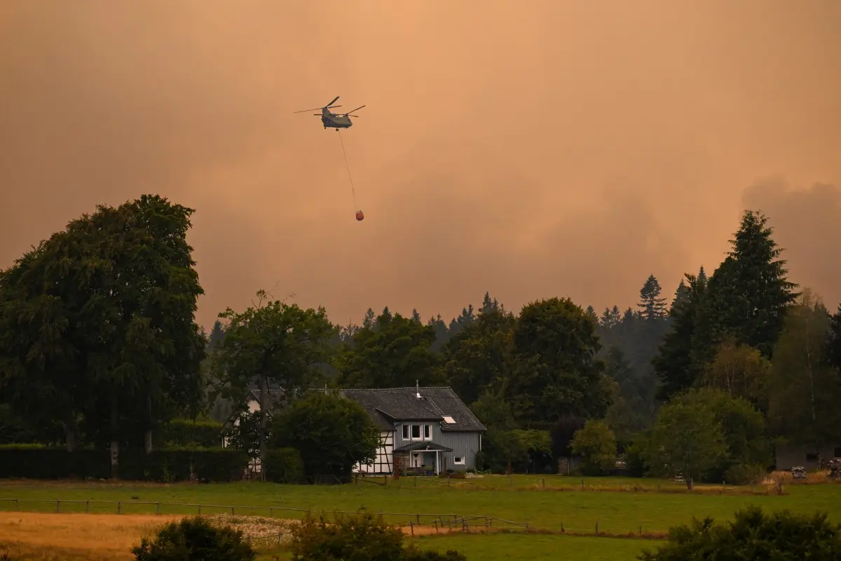Raging wildfire near Belgian border threatens German border village of Gey, 2,000 evacuated