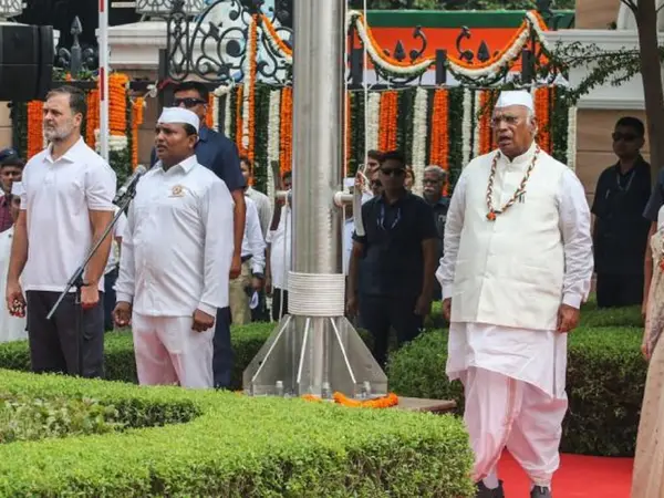 Vande Mataram row escalates: BJP lodges complaint against Sonia Gandhi in Karnataka Vande Mataram row escalates: BJP lodges complaint against Sonia Gandhi in Karnataka