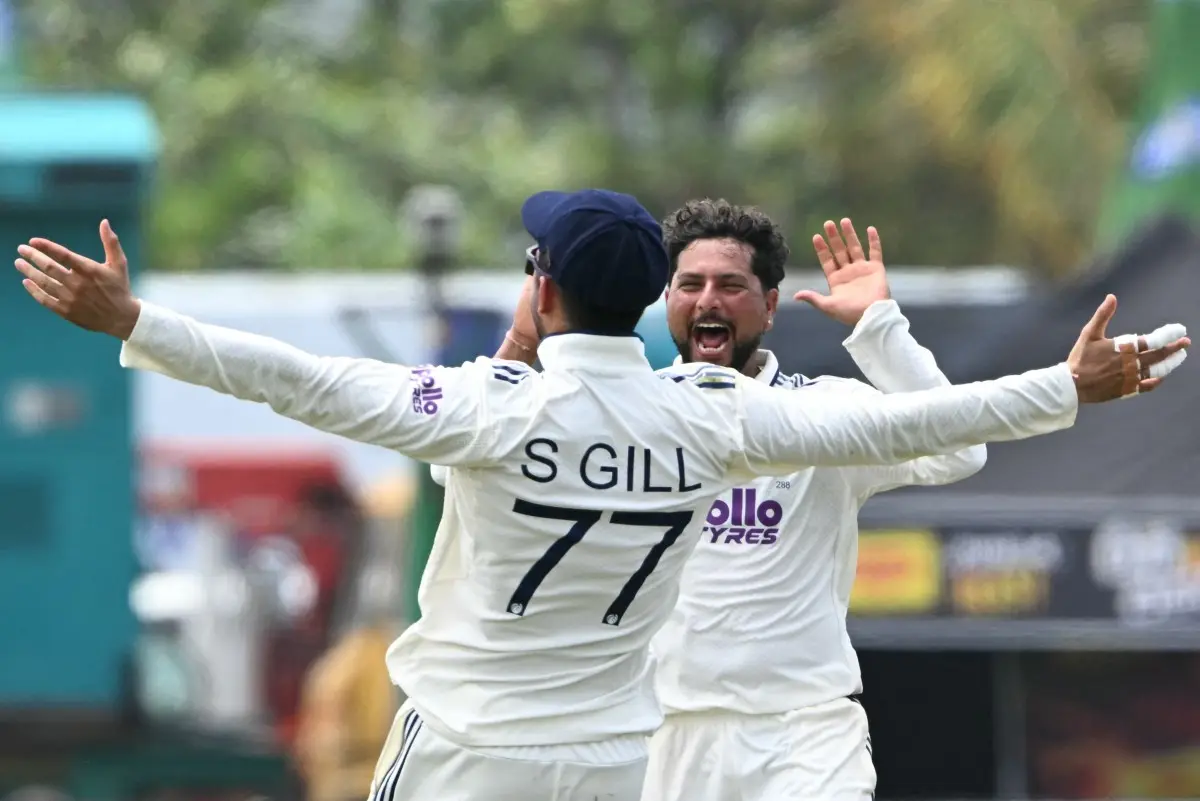 IND vs SL, 1st Test: Shubman Gill pulls off spectacular one-handed catch - WATCH