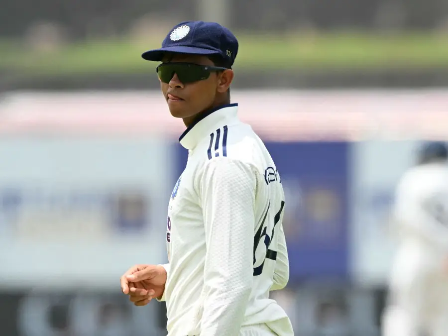 'Hit a Six, I’ll Take You to IPL" — How Jaiswal’s mind games trapped Dickwella on day 5 | WATCH