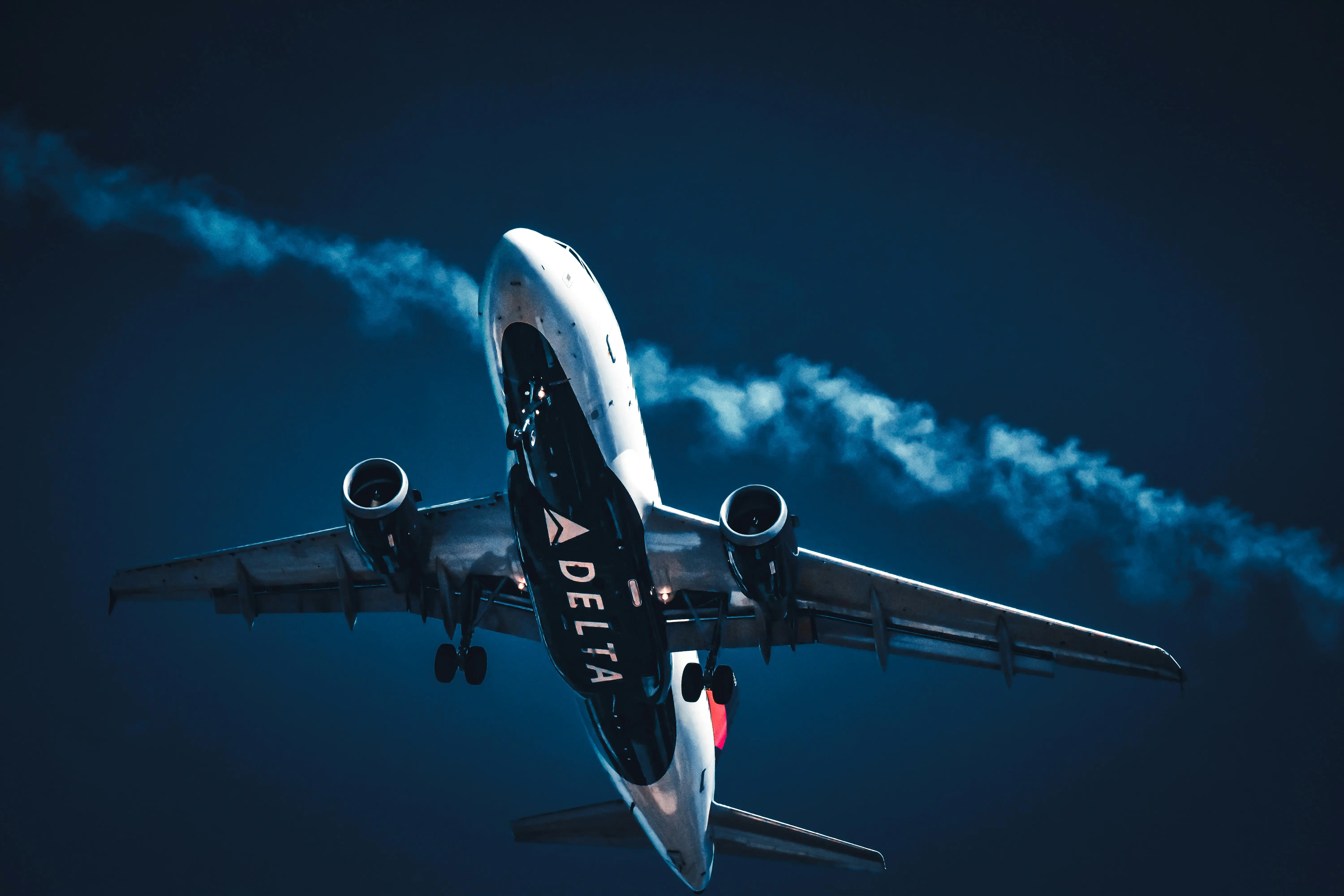 Passenger claims he suffered heart attack because seatbelt on Delta plane malfunctioned while landing