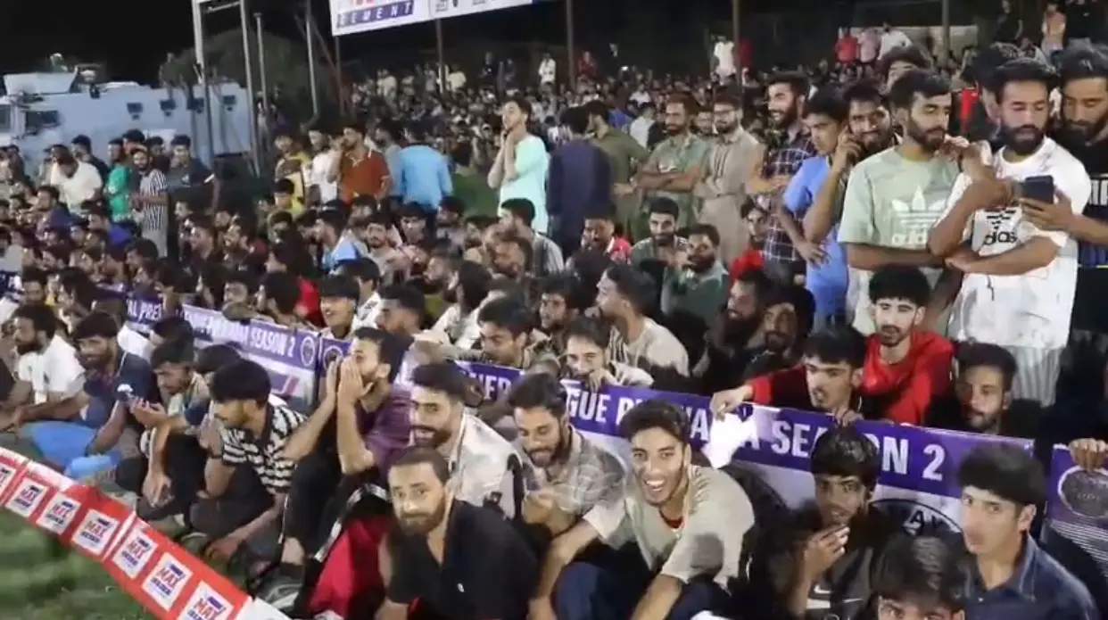 Royal Premier 2026: Thousands gather in Pulwama as 2nd season of cricket league returns