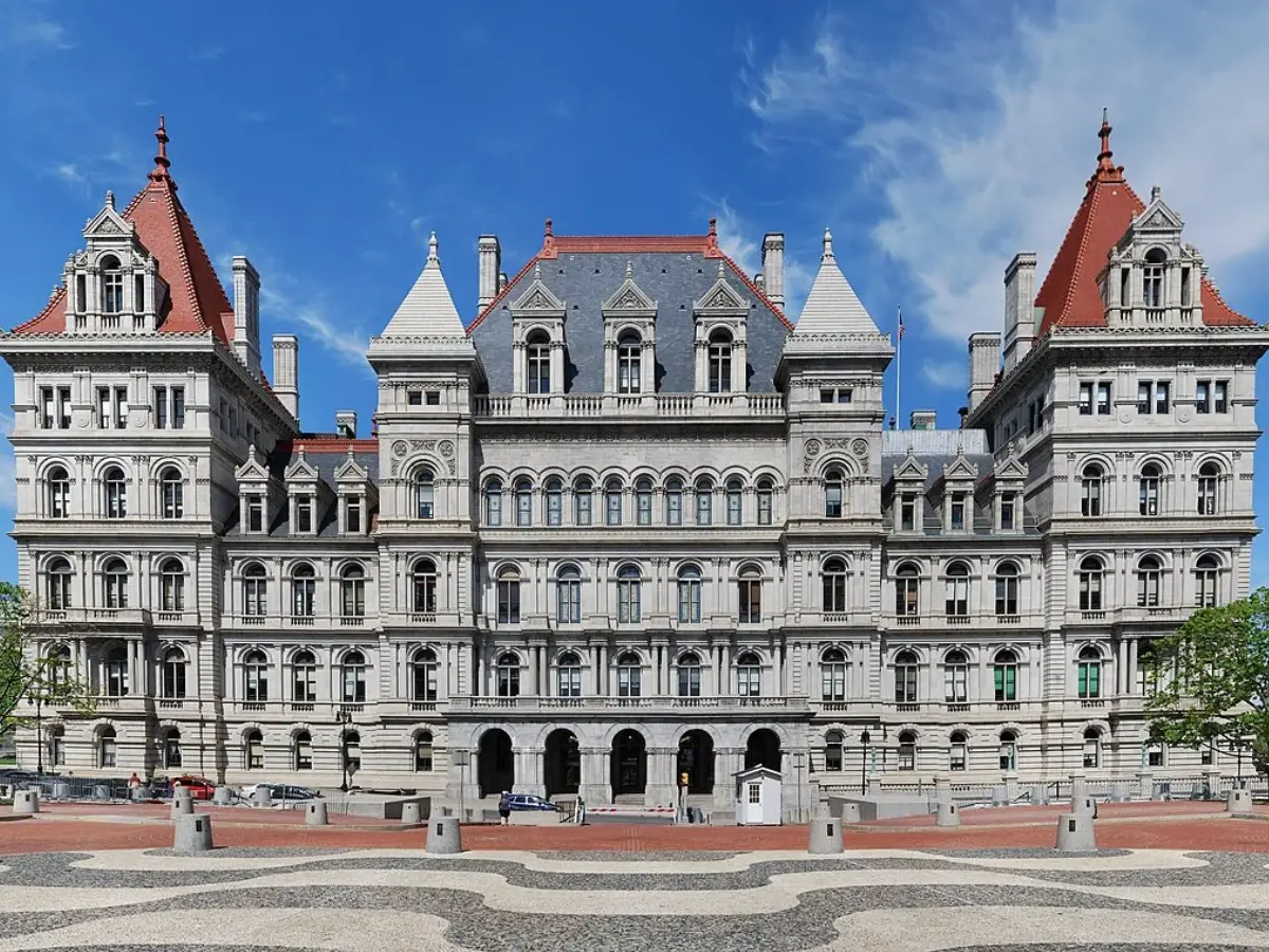'I want to destroy...': FBI charges 35-year-old woman with ISIS-inspired plot to bomb New York Capitol, 'kill the senators' 'I want to destroy...': FBI charges 35-year-old woman with ISIS-inspired plot to bomb New York Capitol, 'kill the senators'