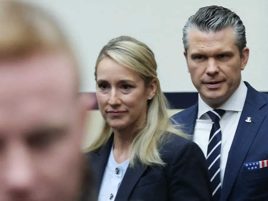 ‘She has no official role’: Questions mount after Hegseth’s wife attended sensitive Pentagon meeting on Ukraine ‘She has no official role’: Questions mount after Hegseth’s wife attended sensitive Pentagon meeting on Ukraine