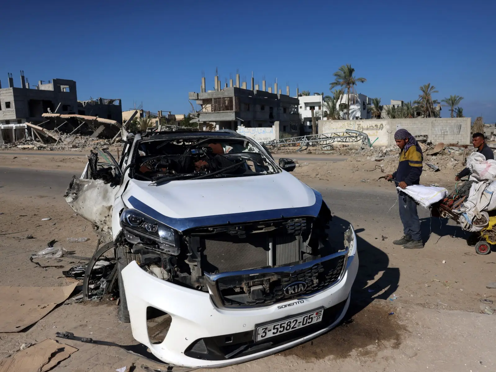 'Shameful': UK, Australia and Canada condemn Israel over Gaza aid convoy killings 'Shameful': UK, Australia and Canada condemn Israel over Gaza aid convoy killings