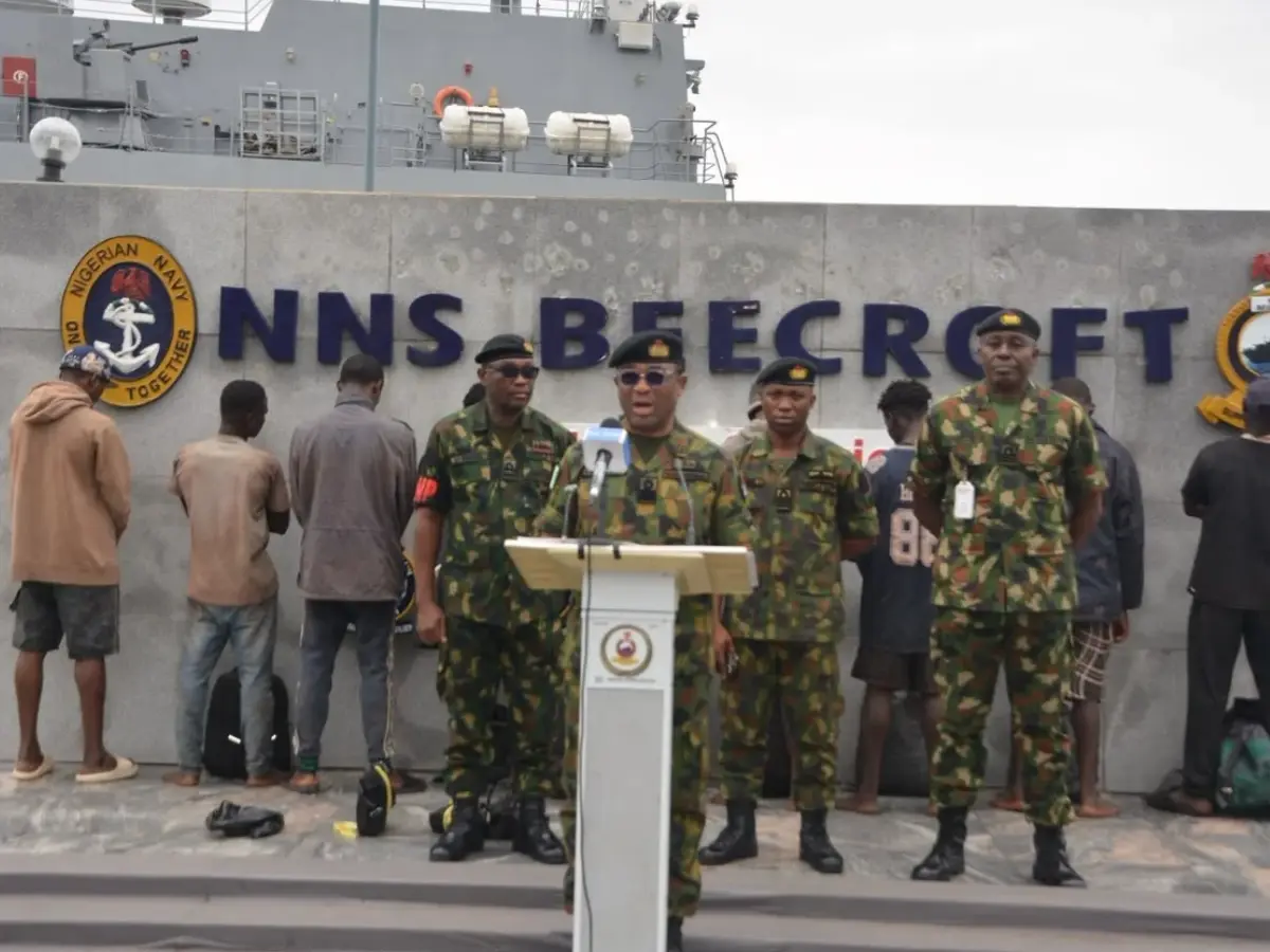 Nigerian Navy hands over nine suspected stowaways to immigration service Nigerian Navy hands over nine suspected stowaways to immigration service