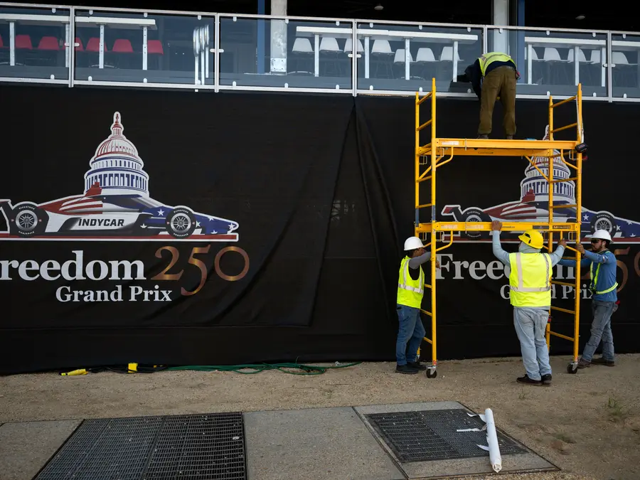 After UFC at White House, Trump gears up for motor race in US capital