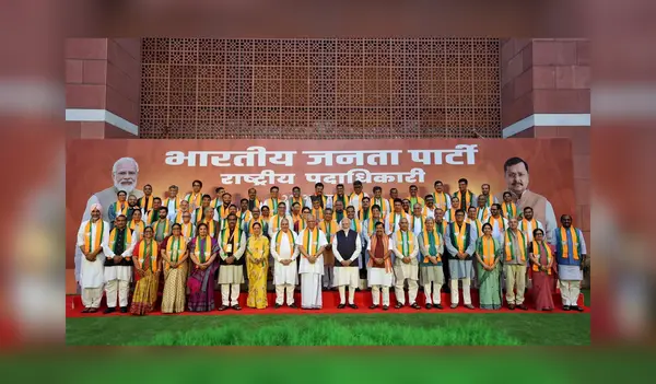 PM Modi meets BJP’s new team at Delhi headquarters; Nitin Nabin pushes youth outreach PM Modi meets BJP’s new team at Delhi headquarters; Nitin Nabin pushes youth outreach