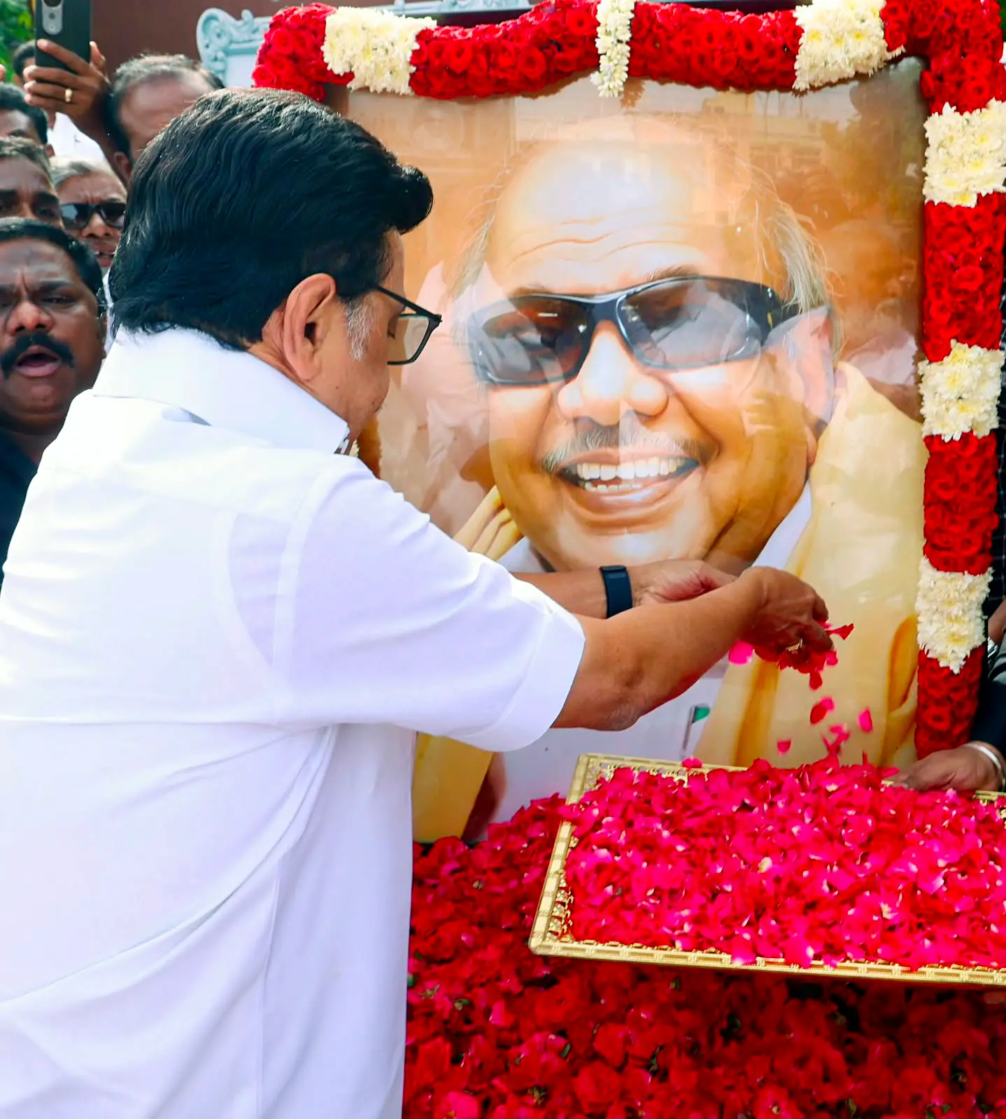DMK revamps house after Tamil Nadu election rout, introduces age cap and term limit